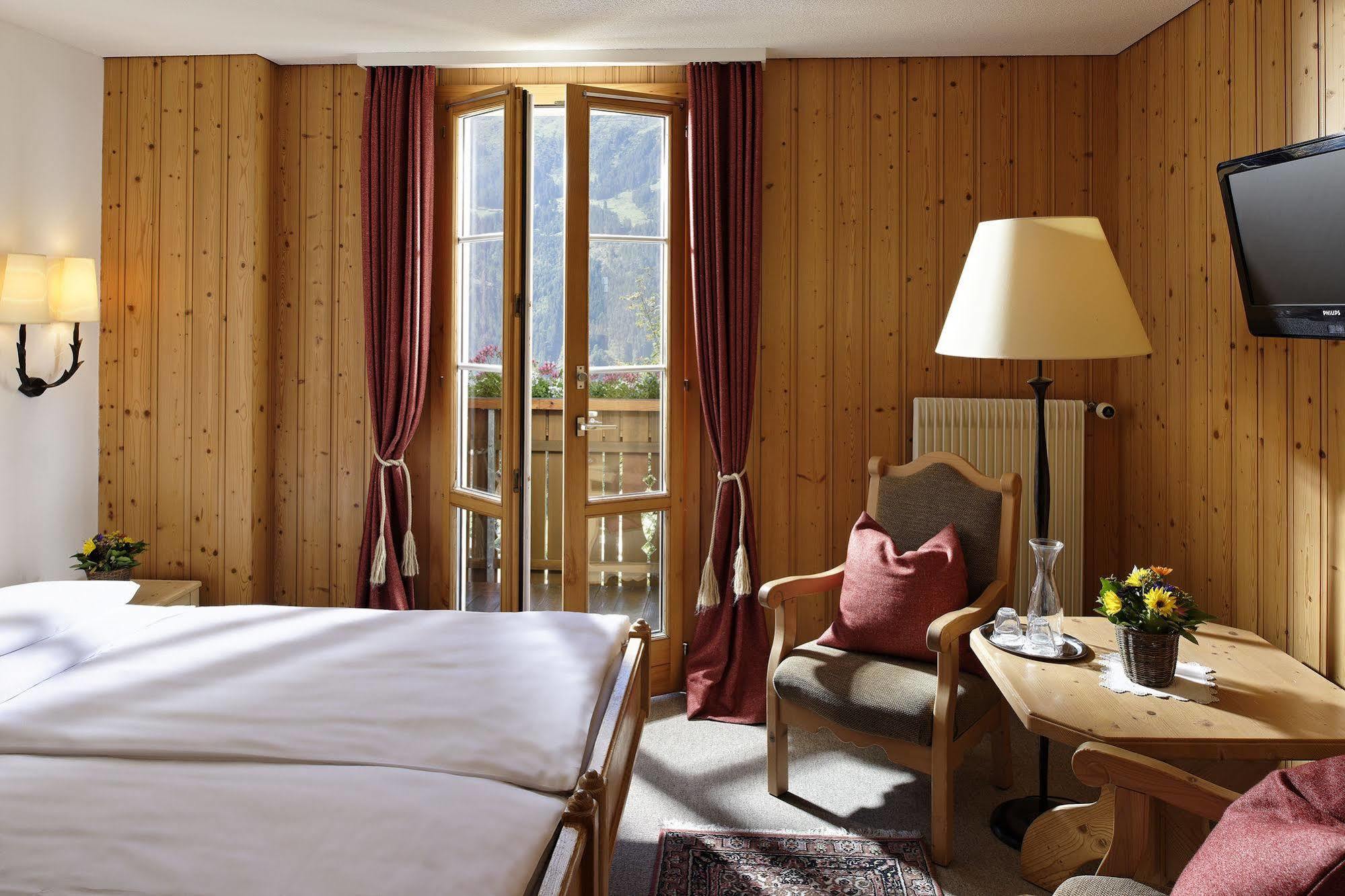 Hotel Alpenrose Wengen - zwischen Tradition und Moderne Exterior foto